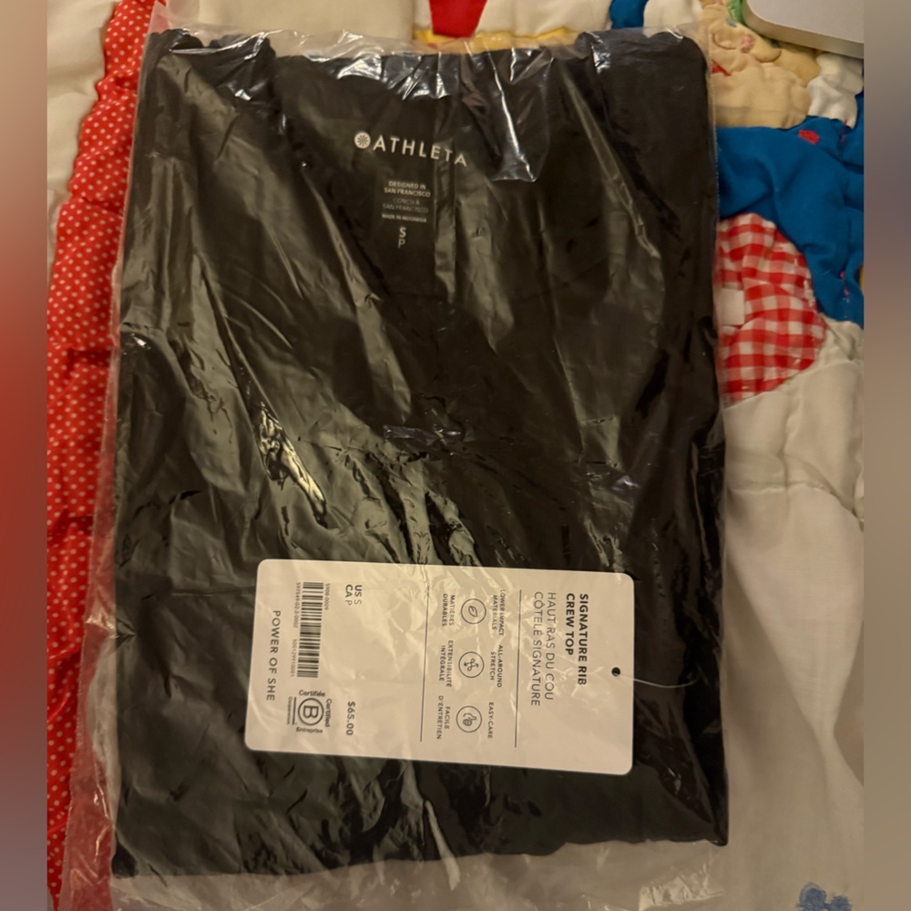 Athleta Ribbed Crew Neck